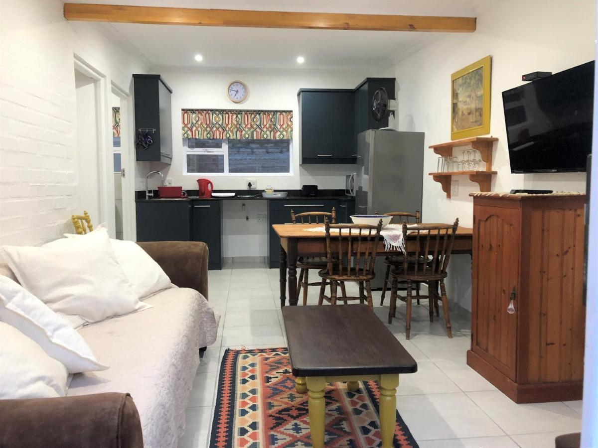 Baylight Accommodation 3 Selfcatering 1 Bedroom Apartment Sleeps 4 Мозел Бей Екстериор снимка
